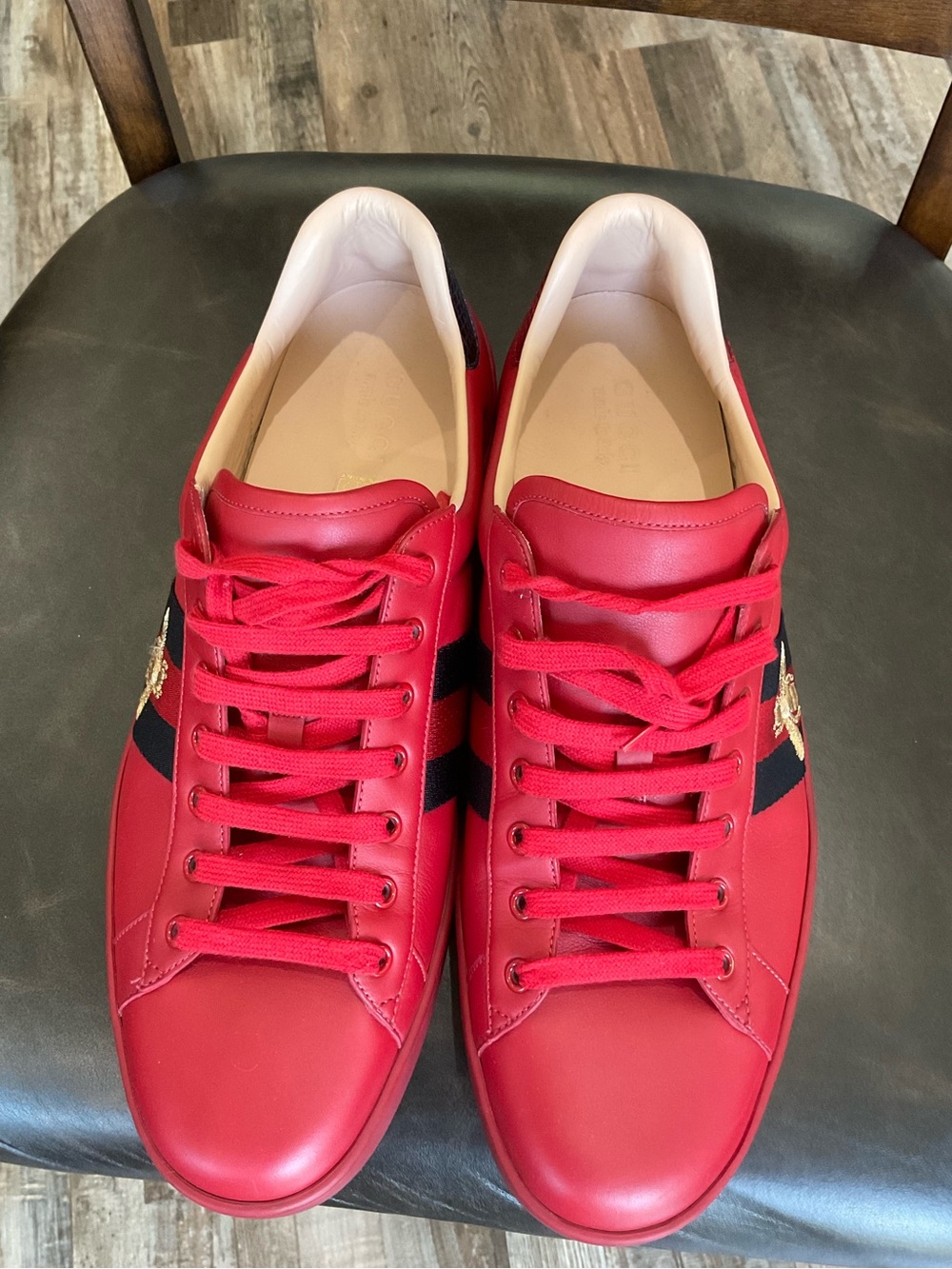 Men's Gucci Red Leather Low-Top Sneakers with Black Stripe